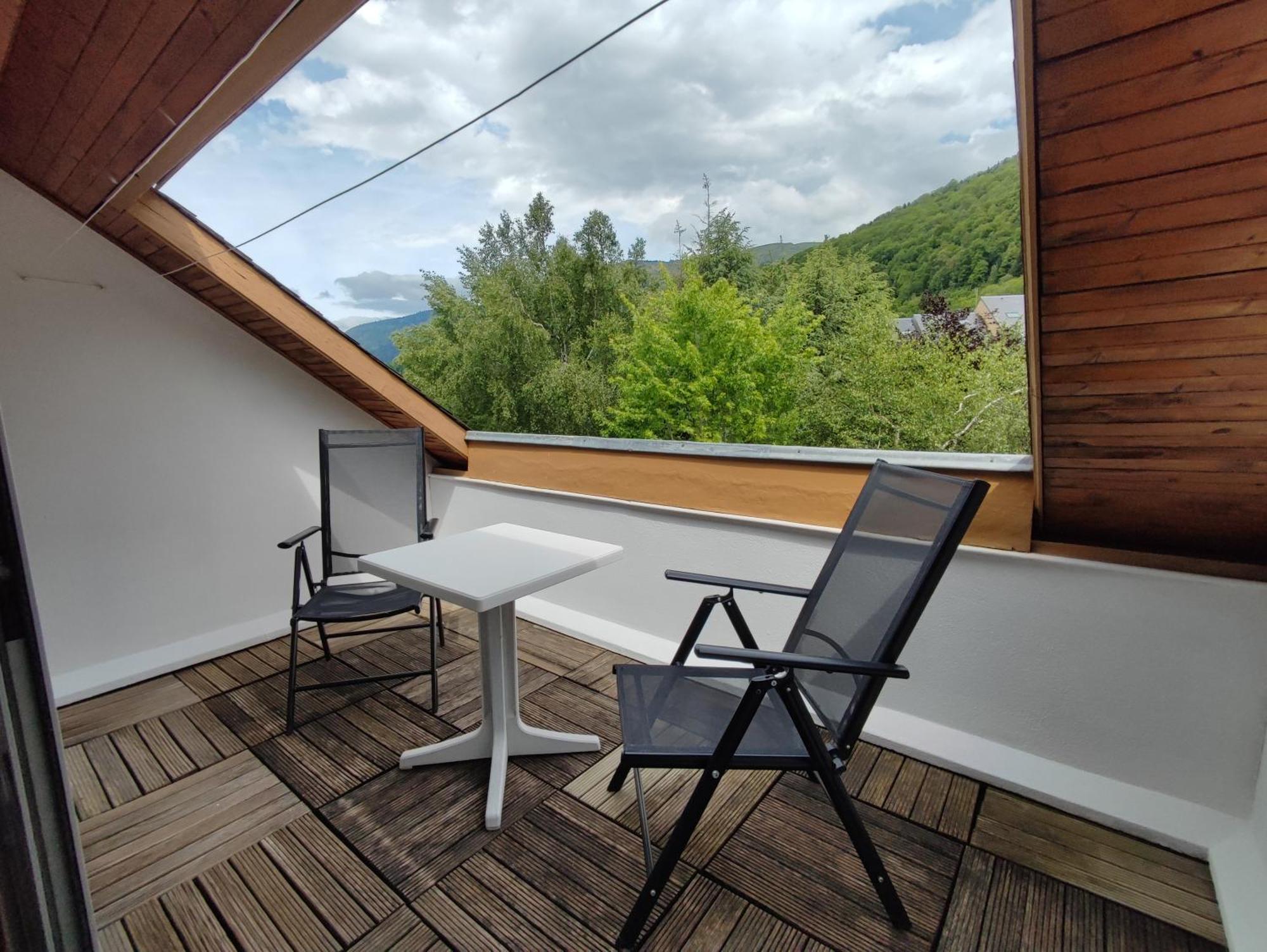 T2 Spacieux Et Lumineux Avec 2 Terrasses Sud Et Est, Proche Centre Village Сен-Лари-Сулан Екстериор снимка